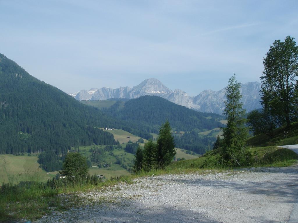 Готель Jufa St. Martin Занкт-Мартін-ам-Тенненґебірґе Екстер'єр фото